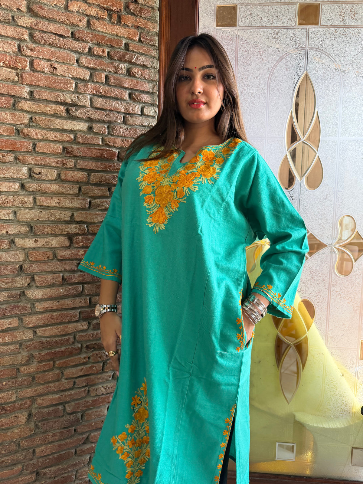 Feroza - The Classic Kashmiri Pheran
