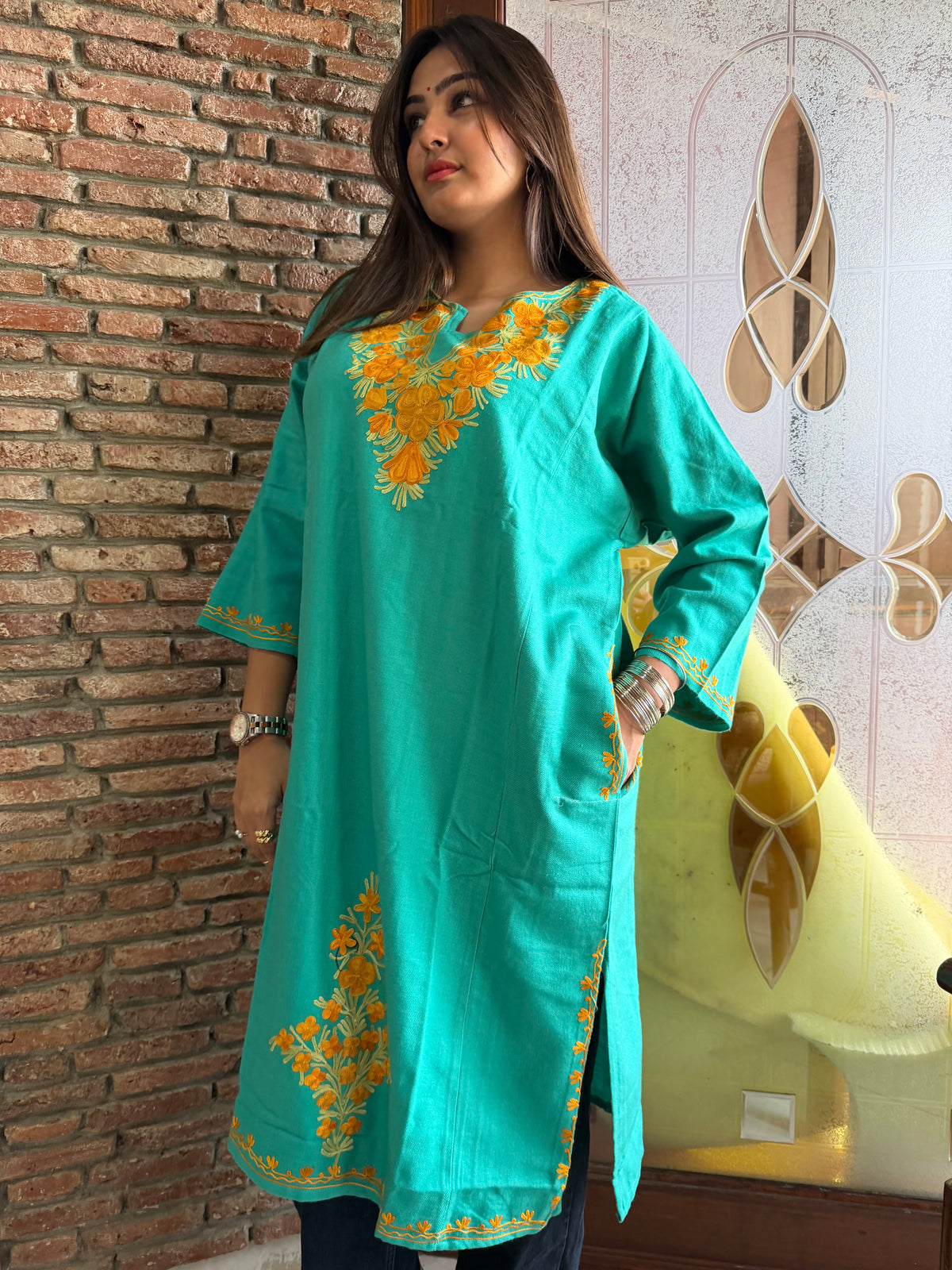 Feroza - The Classic Kashmiri Pheran