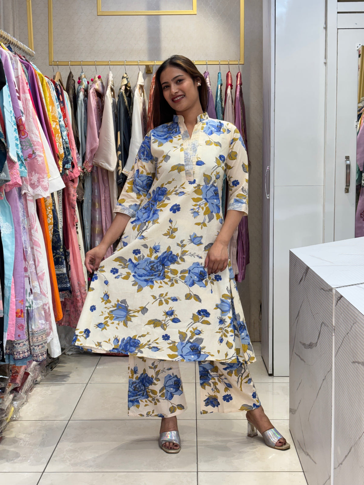 Cream Blue Floral Set
