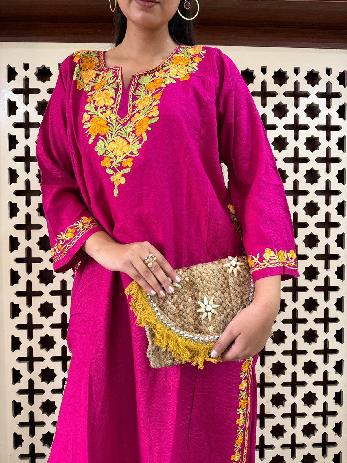 Gulabi Rani - The Classic Kashmiri Pheran