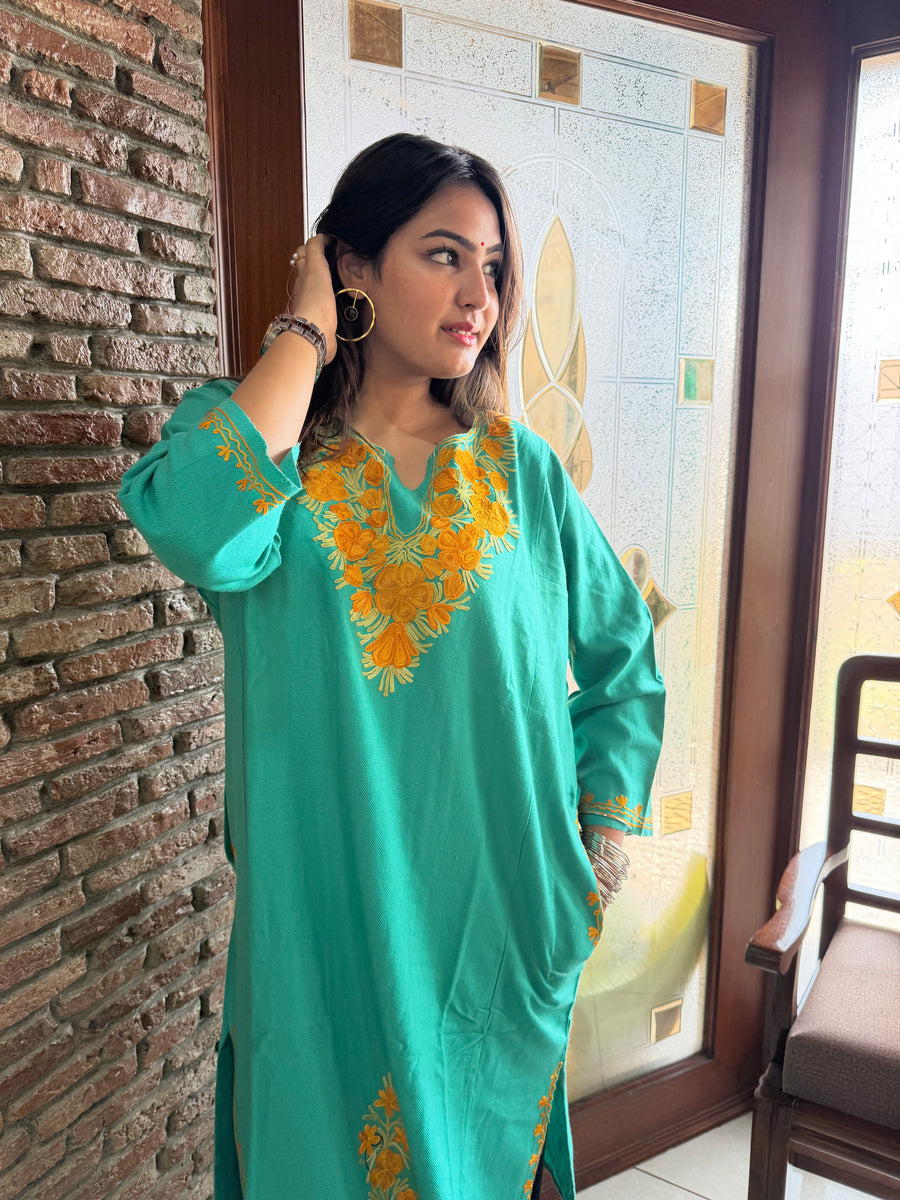 Feroza - The Classic Kashmiri Pheran